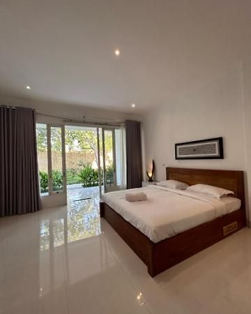 Hotel Turtle House Lombok Kuta  Esterno foto